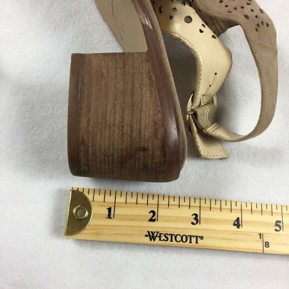 Nine West Perforated Open Toe Low Ankle Booties - Picture 8 of 9